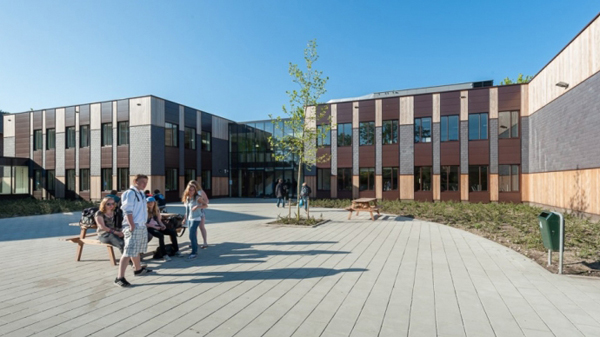 Renovatie en nieuwbouw Daaf Geluk School Haarlem